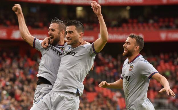 Paco López espera recuperar a Postigo o Cabaco para el duelo ante el Granada