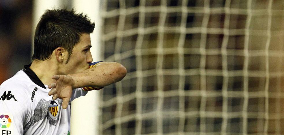 Lona en Mestalla para David Villa