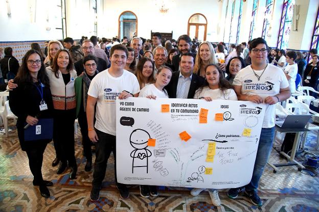Ford presenta su programa educativo juvenil en España