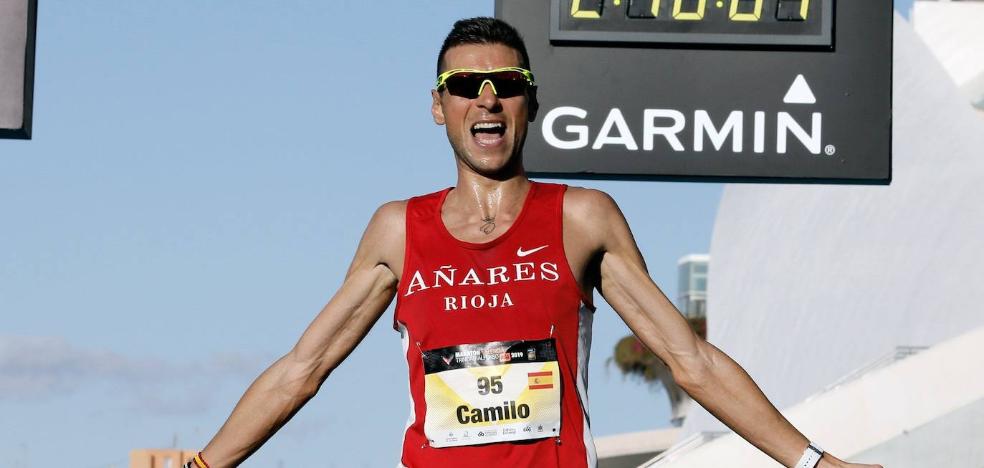 El mejor español en el Maratón de Valencia no tiene equipo