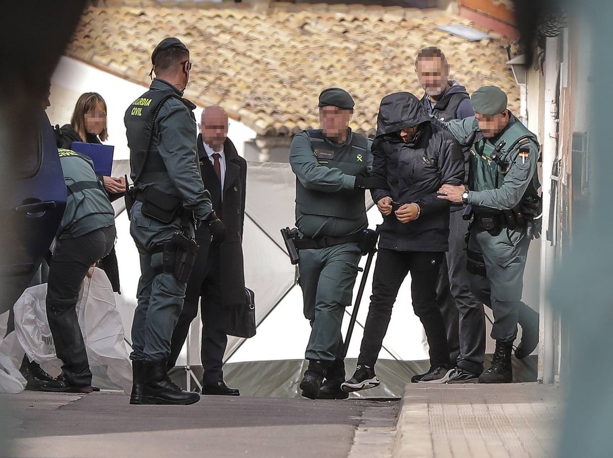 Registro de la casa de Manuel donde fue descuartizada Marta Calvo