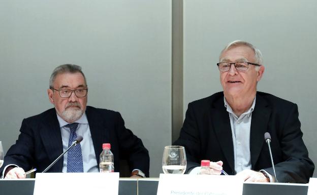 Ribó recela de pactar con el PSPV para que los técnicos decidan sobre la ampliación del Puerto