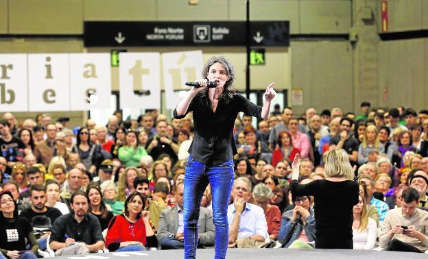 Dalmau recupera a María Oliver como asesora tras el archivo de la causa por el mapa escolar