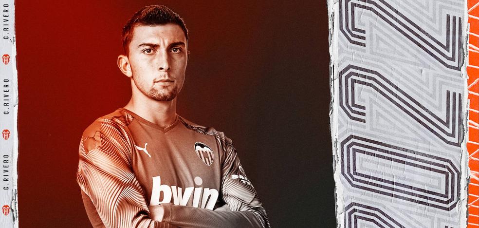Cristian Rivero amplía su contrato con el Valencia hasta 2022