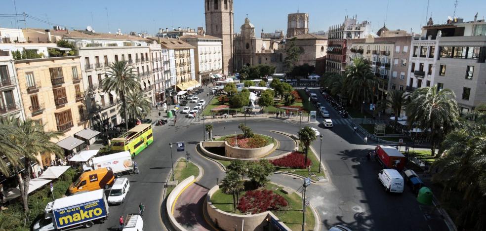 La reforma de tres plazas en Ciutat Vella coincidirá por el retraso de los proyectos