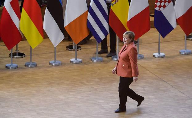 Merkel intenta agotar su cuarta legislatura