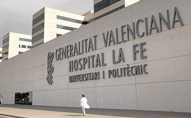 Cuatro médicos valencianos, entre los 100 mejores de España, según Forbes