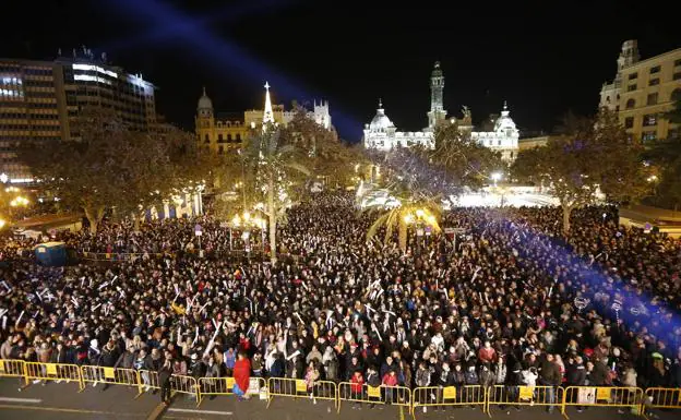 Guia Para Disfrutar De Las Campanadas En Valencia Las Provincias