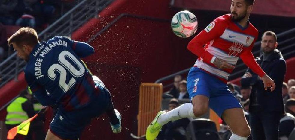 Miramón, una nueva baja en la defensa del Levante UD