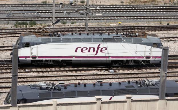 La línea de tren a Barcelona se corta el fin de semana por la obra de Vandellòs