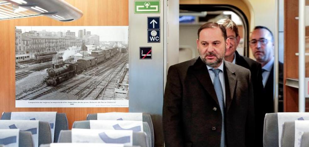 Ábalos anuncia un plan de choque para atajar los problemas en Cercanías