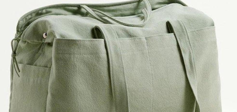 Roban una mochila de bebé de un coche en Blasco Ibáñez