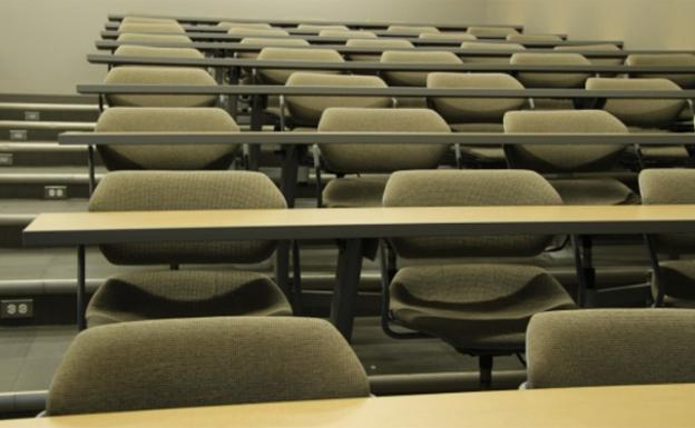 Denuncian irregularidades en un curso de formación para personal de Enfermería