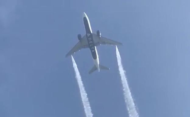 La pérdida de combustible de un avión sobre seis centros escolares de Los Ángeles deja 60 heridos