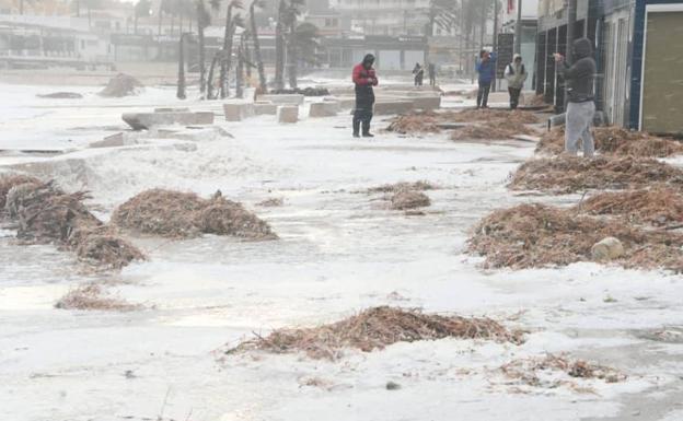 El temporal obliga a desalojar los campings de Xàbia y el río Gorgos se desborda