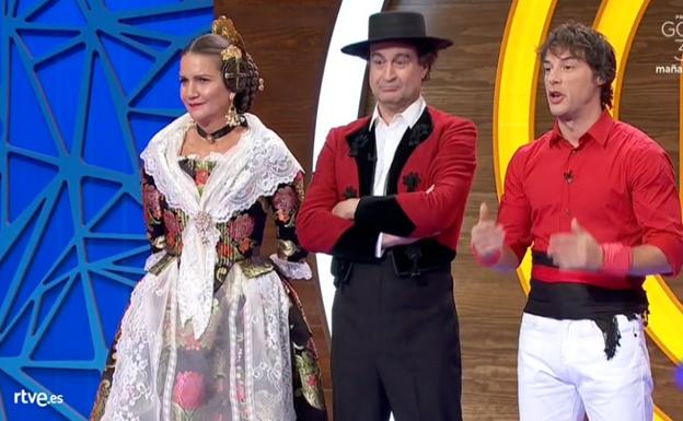 Samantha Vallejo-Nágera, vestida de fallera en la final de 'Masterchef Junior'