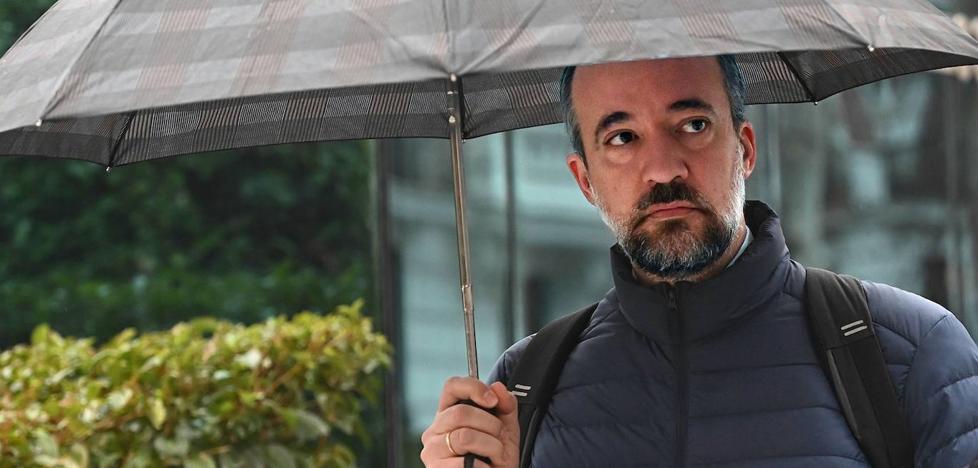 Acusan al número 2 de Interior con Rajoy de supervisar el espionaje a Bárcenas