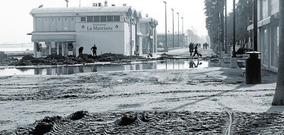EL PASEO MARÍTIMO