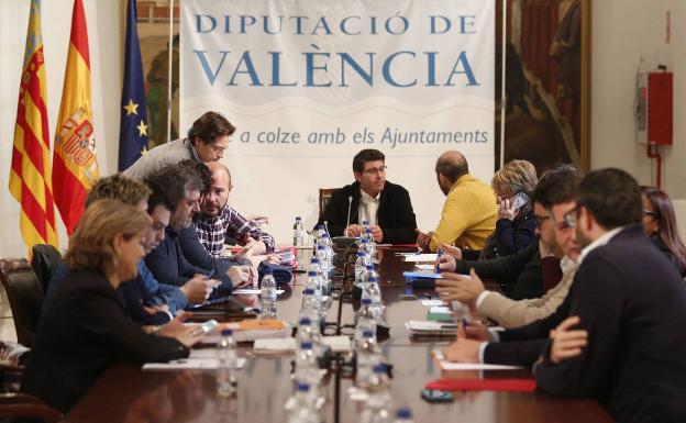 Divalterra y la FVMP señalan a Rodríguez por el convenio de Cical