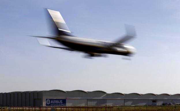 La niebla en Sevilla obliga a cancelar un vuelo con destino a Valencia