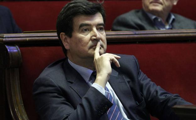 Giner: «Valencia no merece un concejal de Fiestas en el banquillo de los acusados»
