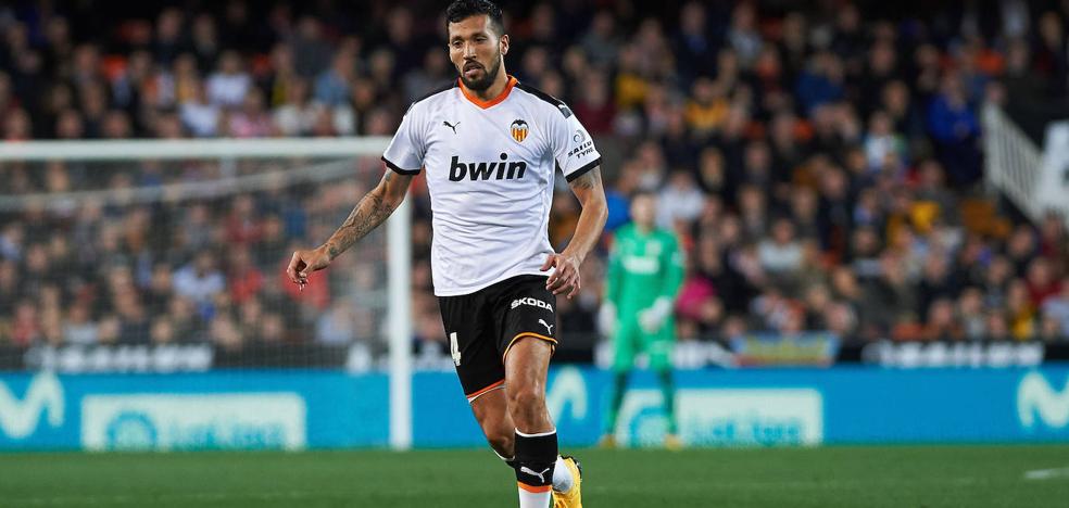 Garay, operado en Gijón de su rotura de ligamento en la rodilla