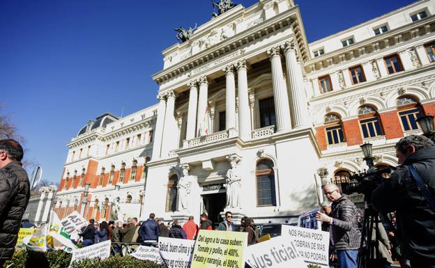Agricultores y ganaderos se manifestarán en Valencia el 14 de febrero