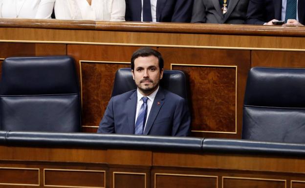 Garzón prepara un decreto para limitar la publicidad del juego 'online' en radios y televisiones de 1:00 a 5:00 horas