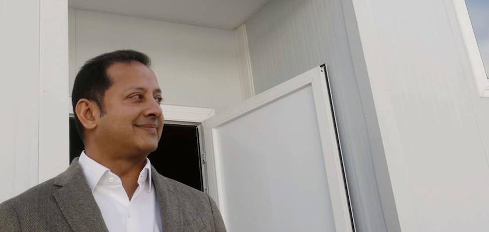 Murthy: «Es bueno para Ferran Torres que siga en el Valencia»