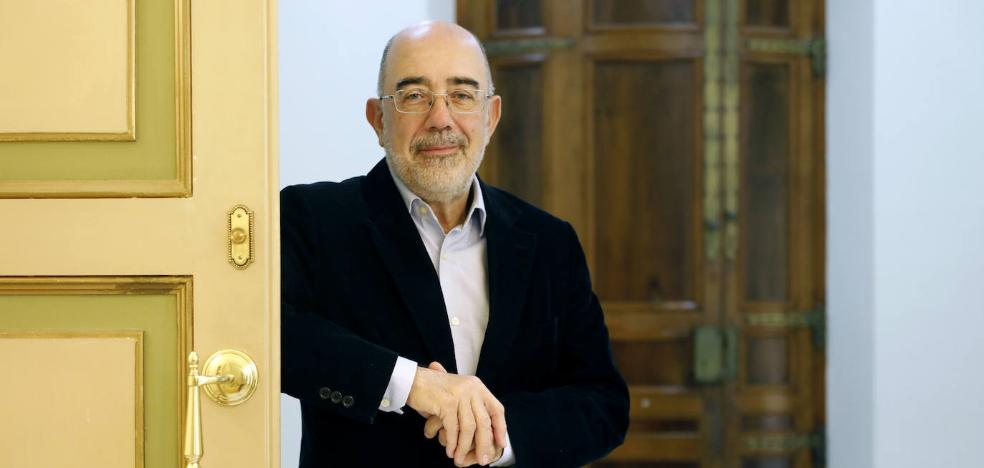 Pedro Coca: «Es inmoral usar la portavocía del Consell para lanzar consignas de partido contra la ampliación del Puerto»