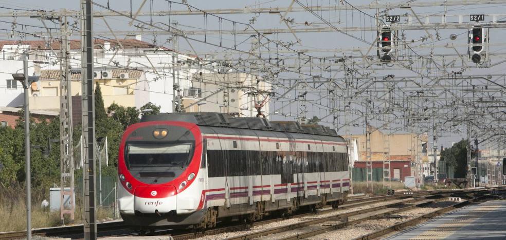 El tren de la costa recibe más de 500 alegaciones de municipios