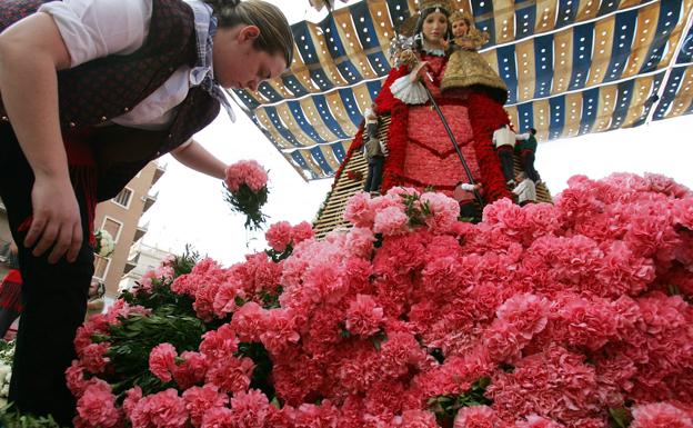 JCF publica el color y cómo deben ser los ramos de flores de cada falla para la Ofrenda