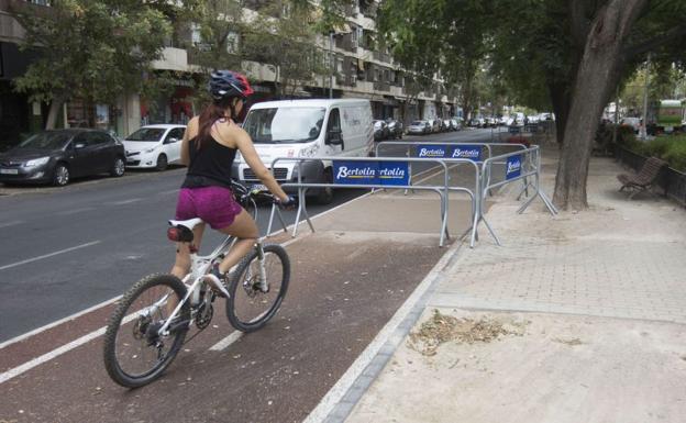 Valencia inicia las obras de un nuevo carril bici