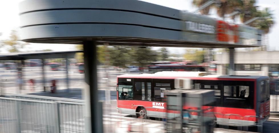 La EMT pagará más de 60.000 euros a una pasajera que se rompió la cadera tras caerse en un autobús
