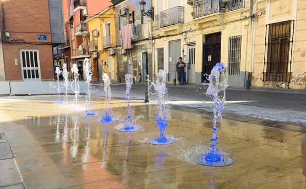 Valencia estrena una nueva fuente de colores
