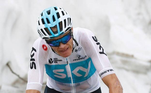 Froome vuelve a ponerse un dorsal en la Vuelta a Emiratos Árabes Unidos