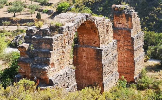 El historiador insiste ante las críticas: «El acueducto romano de Valencia era el más largo de la Península»