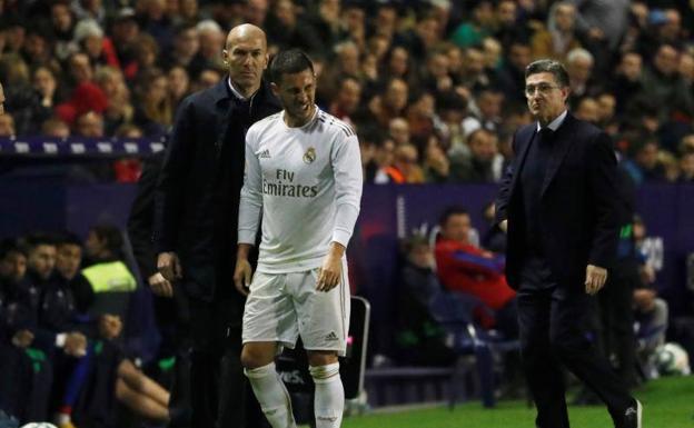 Hazard, baja indefinida por otra lesión en el tobillo derecho