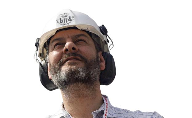 Carlos Galiana, un actor con pasión fallera. Perfil del concejal de Valencia