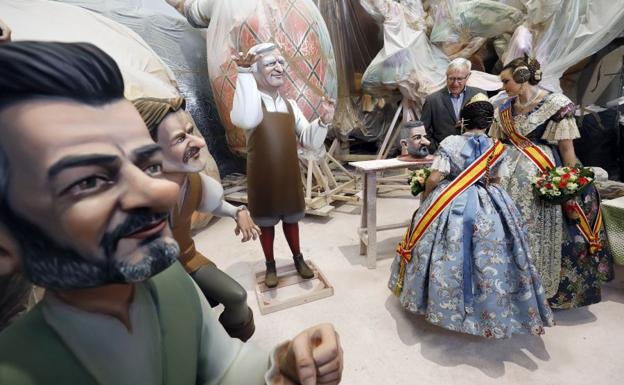 Las fallas 'sirven en bandeja' la cabeza de Fuset