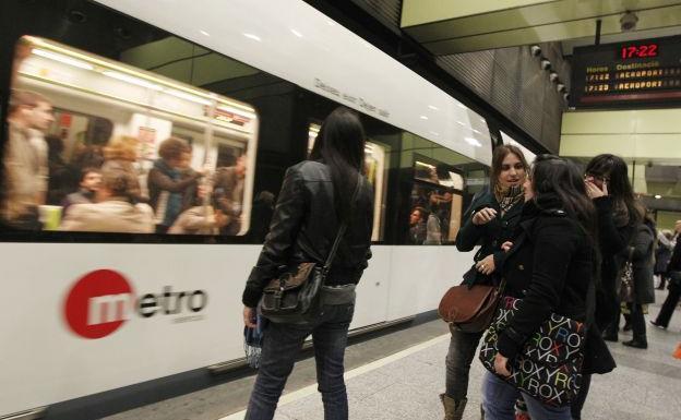 Bono Fallas 2020: dónde comprarlo para moverse por Valencia en metro y autobús