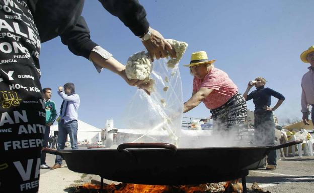 Se aplazan las paellas del Puerto por el coronavirus, con más de 6.000 inscritos