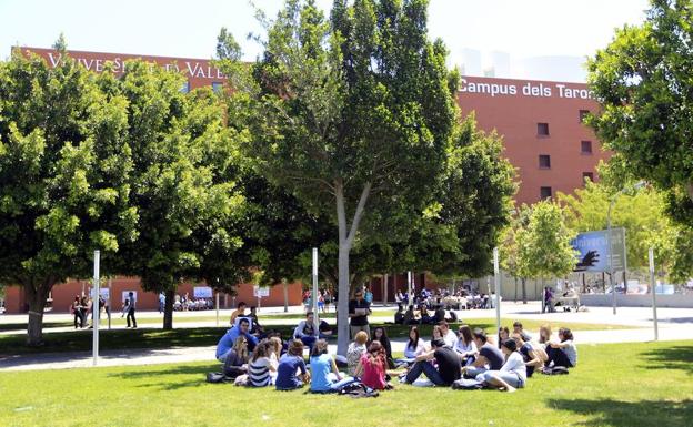 La Universitat de València sube en el ranking de las más populares de internet