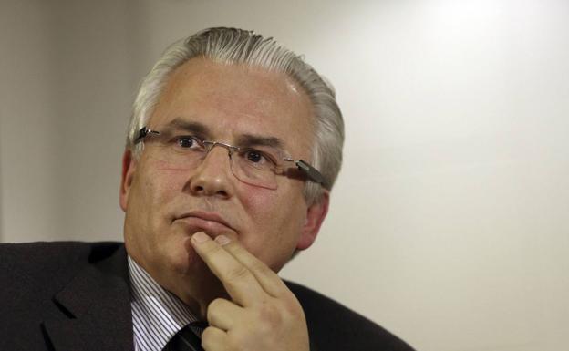 El exjuez Baltasar Garzón, ingresado con síntomas del coronavirus