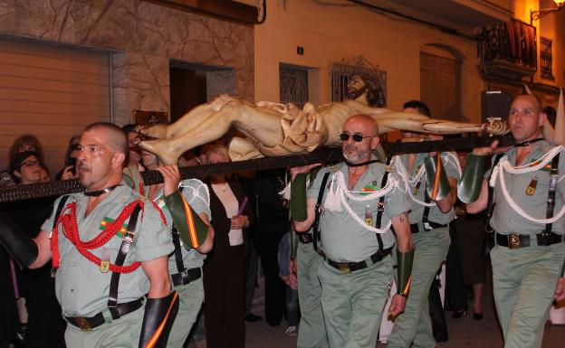 El Covid-19 deja al Ràfol d'Almúnia sin su Via Crucis en el que participaban miembros de la Legión