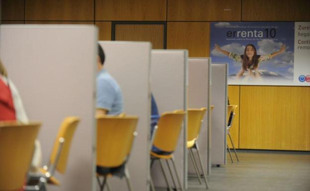 Cuál es el mínimo para hacer la declaración de la Renta y quién está exento