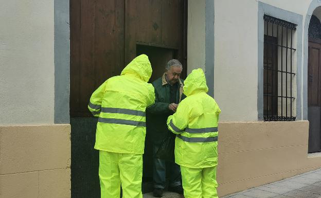 Albaida reparte siete mil mascarillas entre sus vecinos