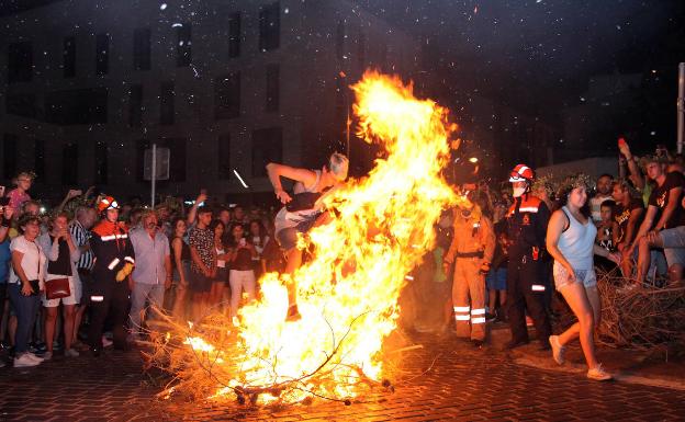 Xàbia celebrará la fiesta de Sant Joan el Día de la Hispanidad por la pandemia