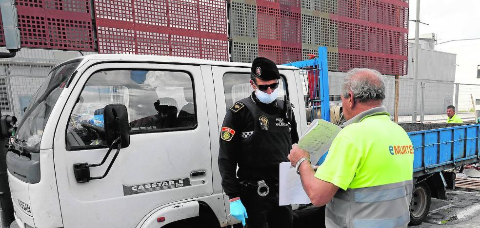El Consell duplica el plazo para tramitar ERTE y los agrupa por sectores tras recibir 41.300 solicitudes en marzo