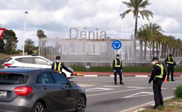 Más de la mitad de multas de la Policía Local de Dénia por saltarse el estado de alarma se concentran en la carretera CV-725 a Ondara